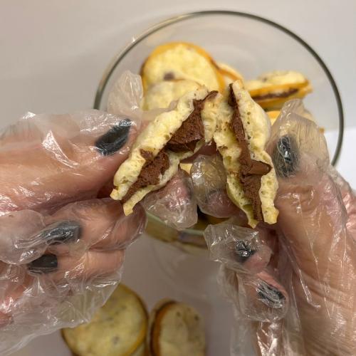 Provolone Desidratado com Creme de Avelã 100g