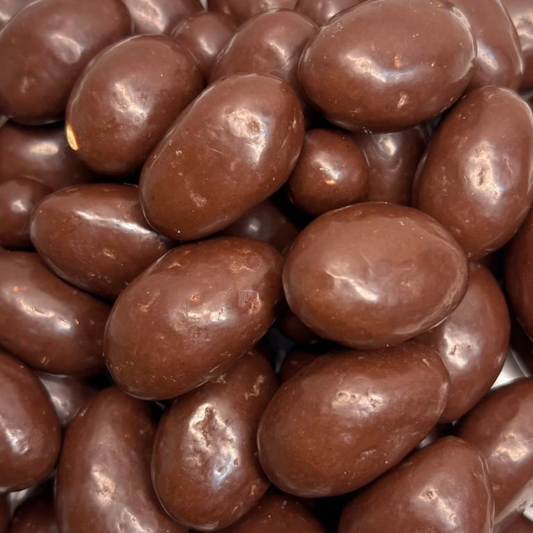 Castanha do Pará com Chocolate ao Leite 100g Emporio Aurea