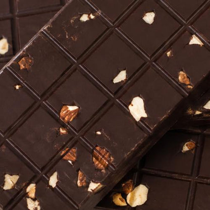 Chocolate 70% com Castanhas 100g Emporio Aurea
